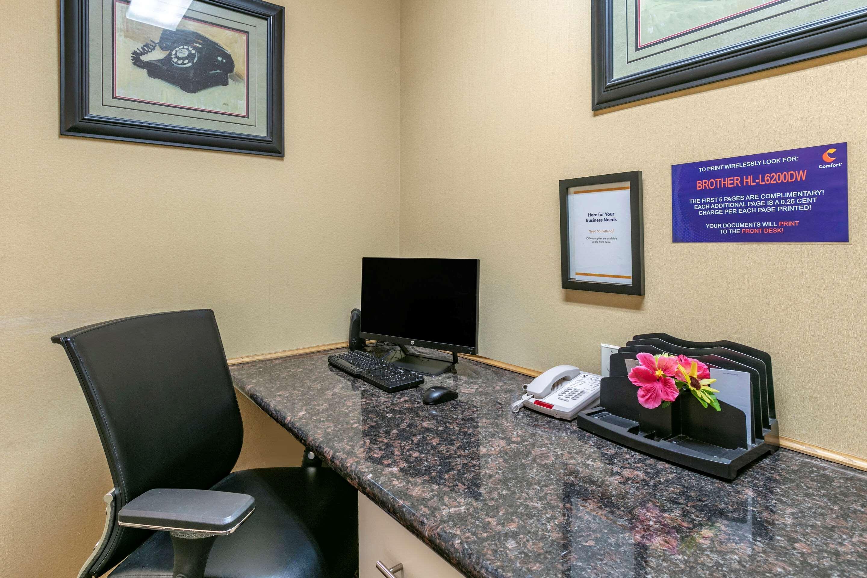 Comfort Inn Fort Collins North Bagian luar foto